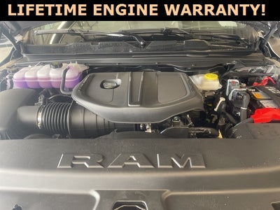 2025 RAM Ram 1500 RAM 1500 LARAMIE CREW CAB 4X4 5'7' BOX