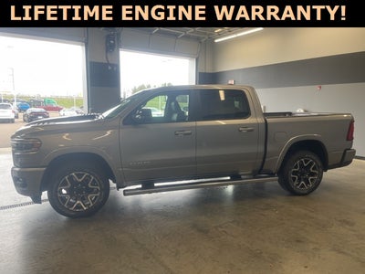 2025 RAM Ram 1500 RAM 1500 LARAMIE CREW CAB 4X4 5'7' BOX