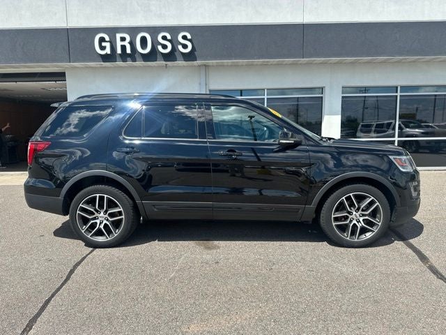 2016 Ford Explorer Sport