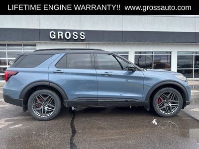 2025 Ford Explorer ST