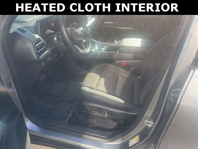 2025 Chevrolet Traverse AWD LT