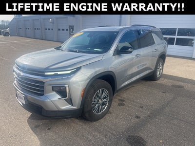 2025 Chevrolet Traverse AWD LT