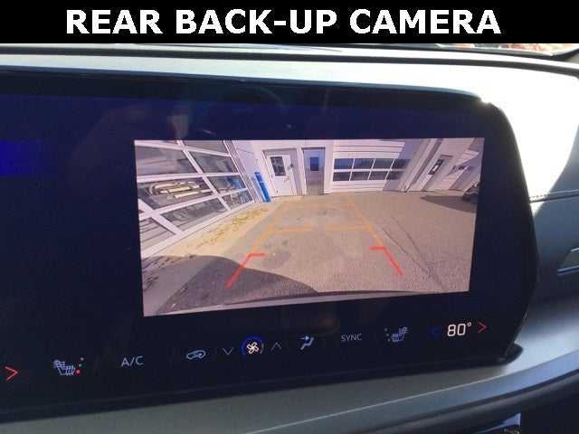 2025 Chevrolet Traverse AWD LT