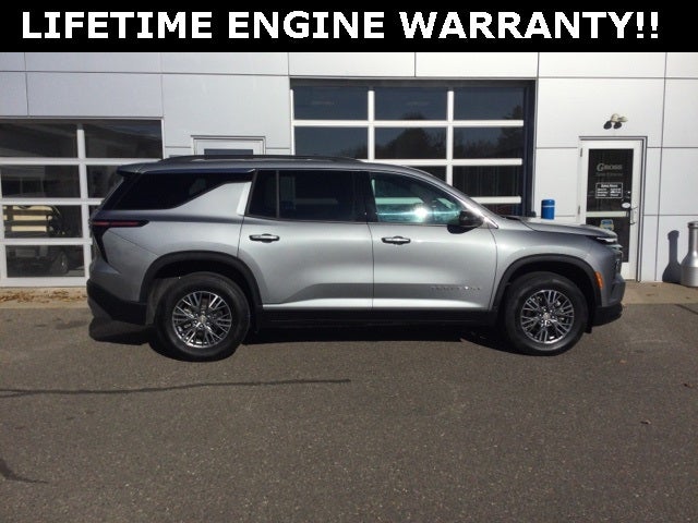 2025 Chevrolet Traverse AWD LT