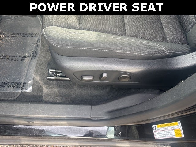 2025 Chevrolet Traverse AWD LT