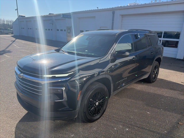 2025 Chevrolet Traverse AWD LT