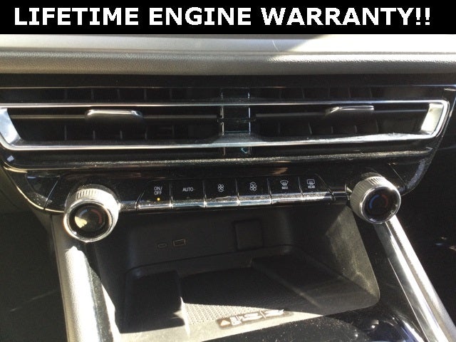 2025 Chevrolet Traverse LT 2LT