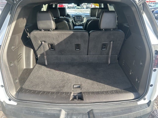 2022 Chevrolet Traverse AWD LT Leather