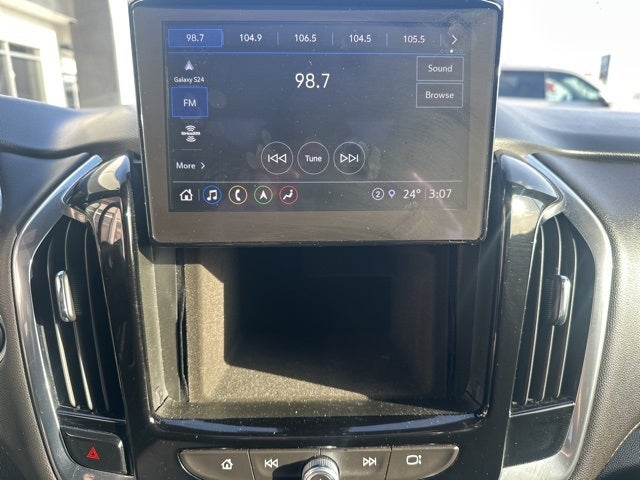 2022 Chevrolet Traverse AWD LT Leather