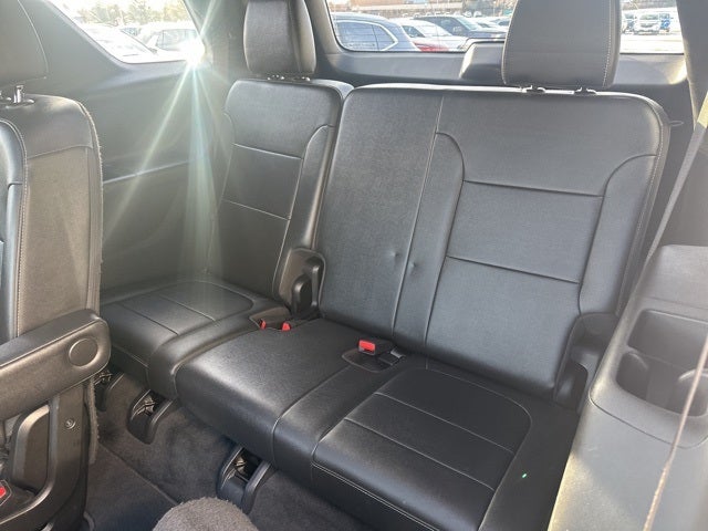 2022 Chevrolet Traverse AWD LT Leather