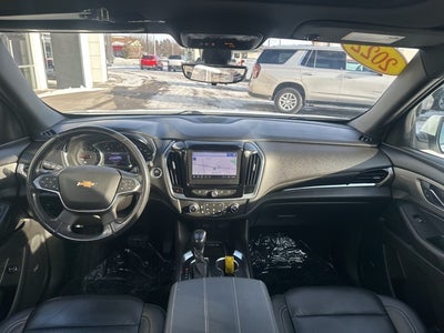 2022 Chevrolet Traverse AWD LT Leather