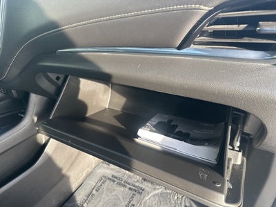 2022 Chevrolet Traverse AWD LT Leather