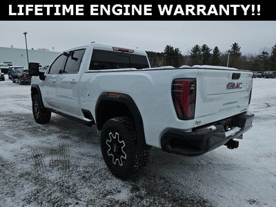 2024 GMC Sierra 2500HD 4WD Crew Cab Standard Bed AT4X