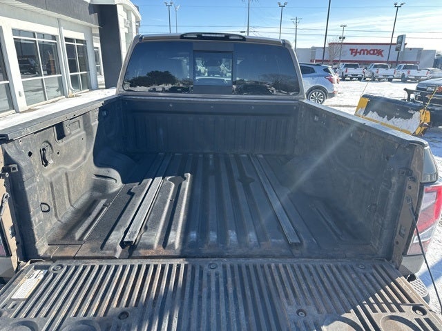 2021 Nissan TITAN PRO-4X