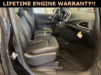 2026 Chrysler Pacifica PACIFICA SELECT