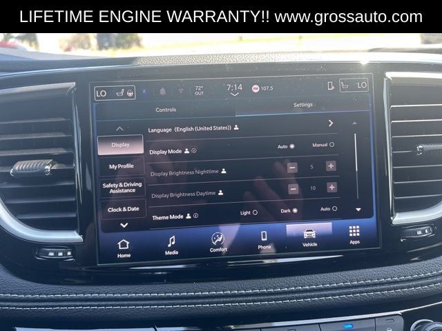 2026 Chrysler Pacifica Select