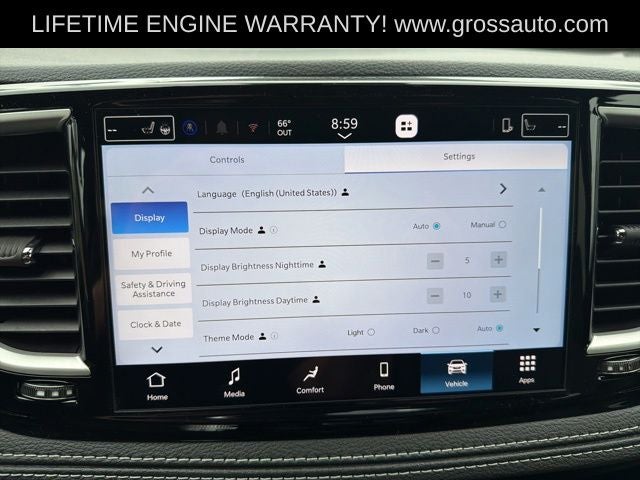 2026 Chrysler Pacifica Select