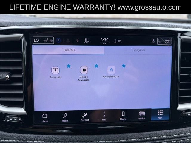 2027 Chrysler Pacifica Select