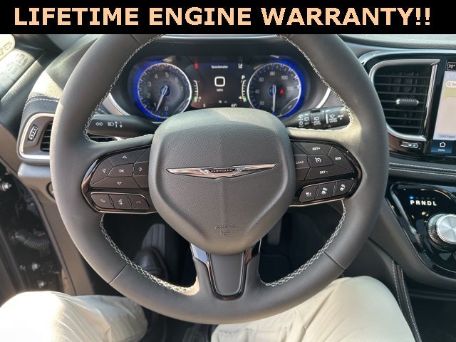 2026 Chrysler Pacifica PACIFICA LIMITED AWD