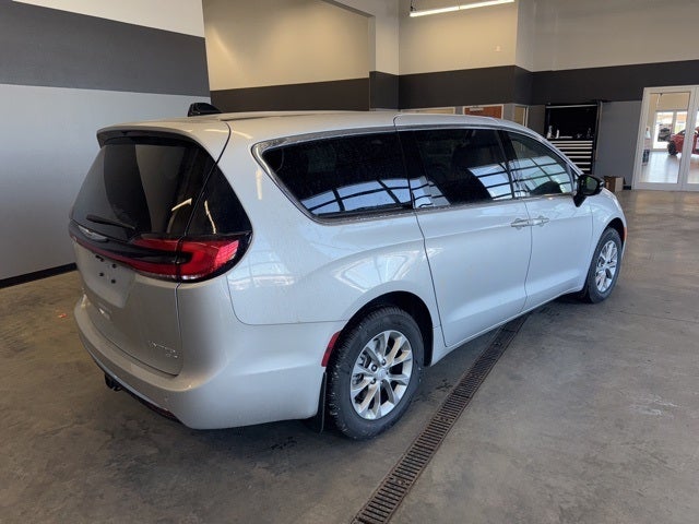 2026 Chrysler Pacifica PACIFICA LIMITED AWD