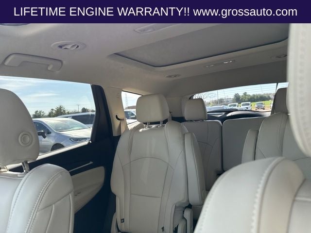 2023 Buick Enclave Essence