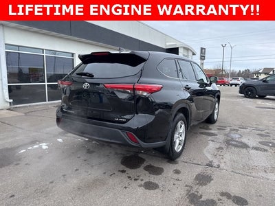 2022 Toyota Highlander LE