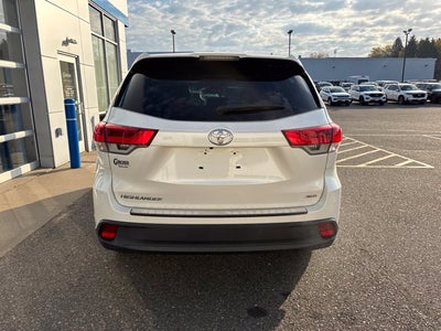 2019 Toyota Highlander LE