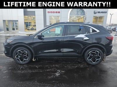 2026 Ford Escape Hybrid Platinum