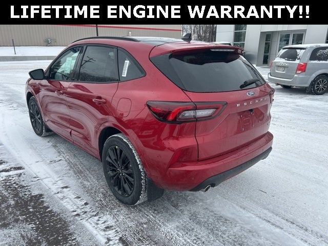 2026 Ford Escape ST-Line Elite