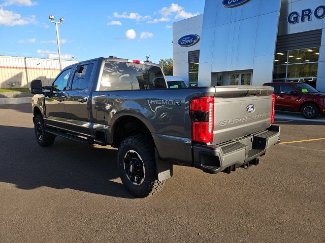 2027 Ford F-250SD XLT