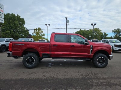 2027 Ford F-250SD XLT