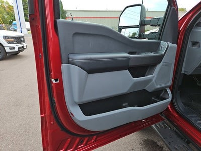 2027 Ford F-250SD XLT