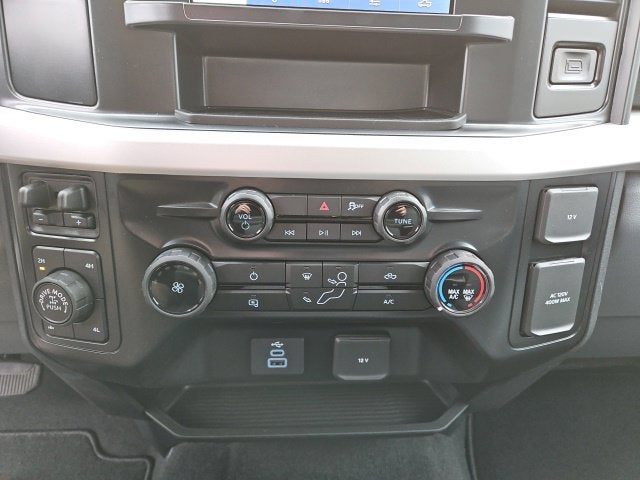 2027 Ford F-250SD XLT