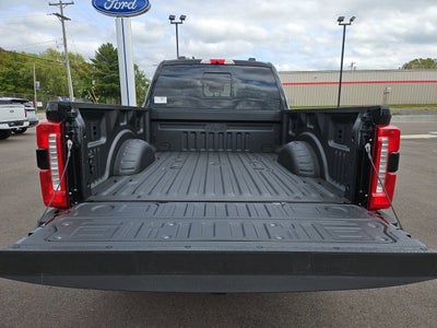 2027 Ford F-350SD Lariat