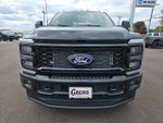2027 Ford F-350SD Lariat