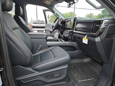 2027 Ford F-350SD Lariat