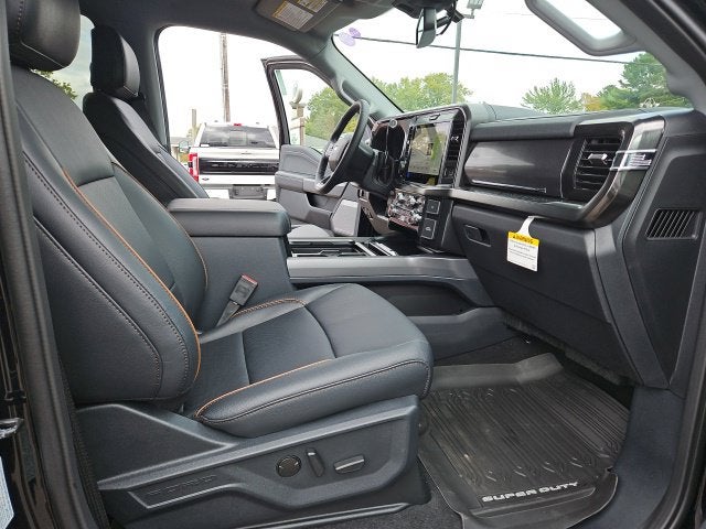 2027 Ford F-350SD Lariat