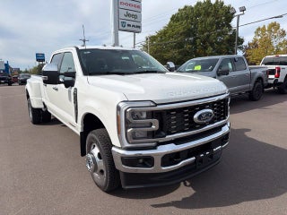 2026 Ford F-350SD Lariat DRW