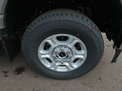 2027 Ford F-350SD XLT