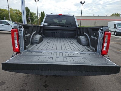 2027 Ford F-350SD XLT