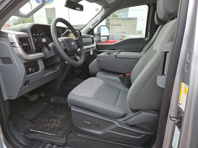 2027 Ford F-350SD XLT