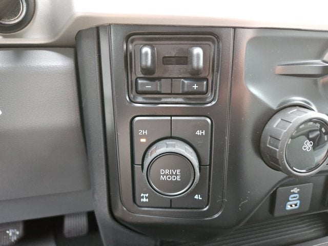 2027 Ford F-350SD XLT