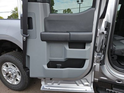 2027 Ford F-350SD XLT