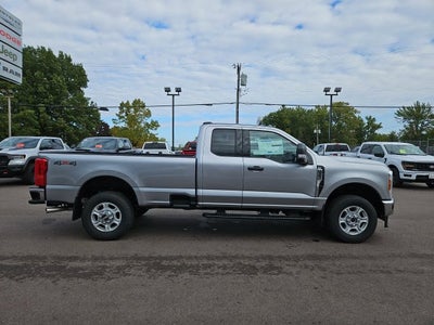 2027 Ford F-350SD XLT
