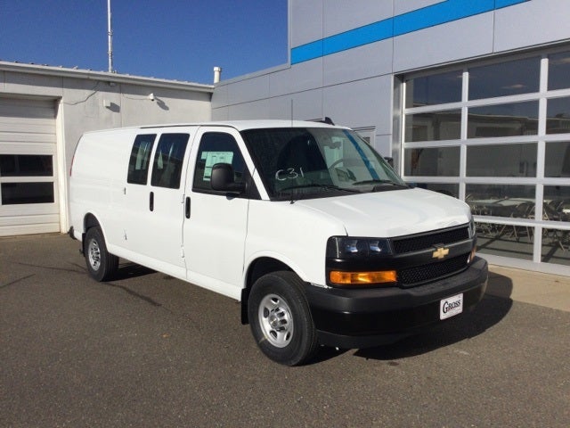2025 Chevrolet Express 3500 Work Van Cargo