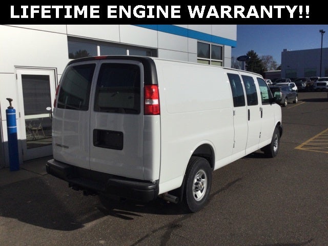 2025 Chevrolet Express 3500 Work Van Cargo