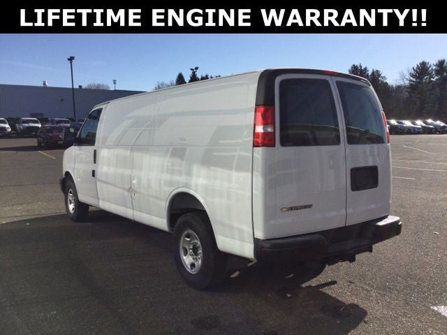 2025 Chevrolet Express 3500 Work Van Cargo