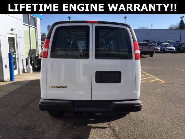 2025 Chevrolet Express 3500 Work Van Cargo