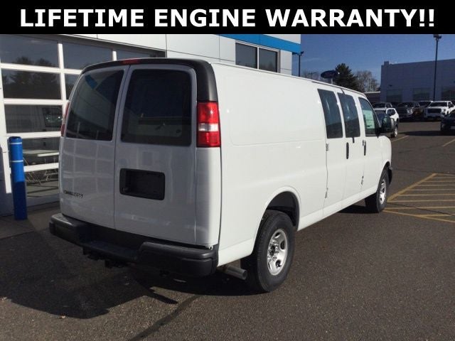2025 Chevrolet Express 3500 Work Van Cargo