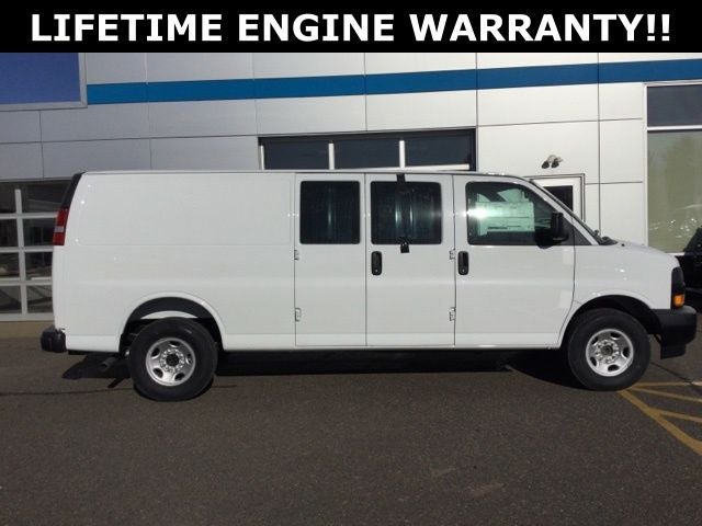 2025 Chevrolet Express 3500 Work Van Cargo